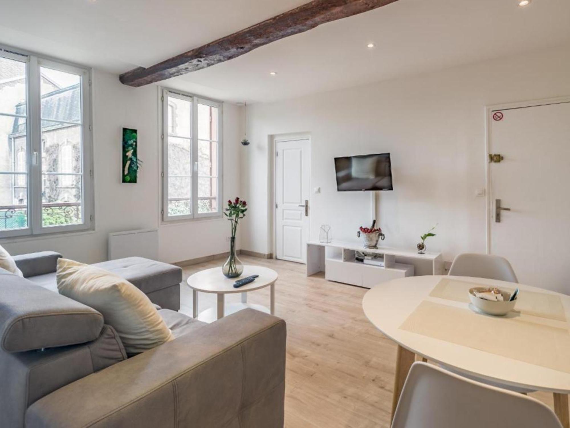 Quartier Des Theatres Centre, Wifi Et Parking - Zen Appart Troyes Bagian luar foto